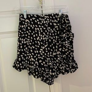 Patterned Tie Skort She + Sky Size M